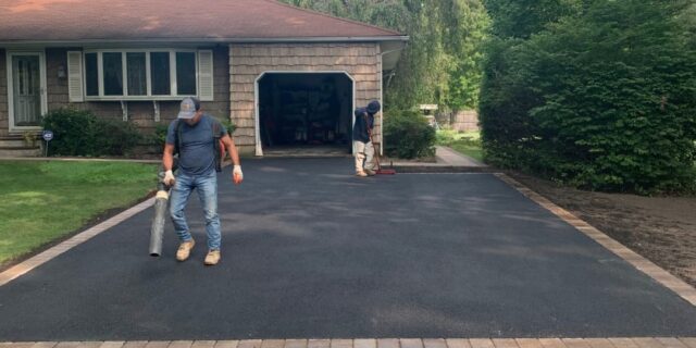 Asphalt paving driveway installers Bernardsville